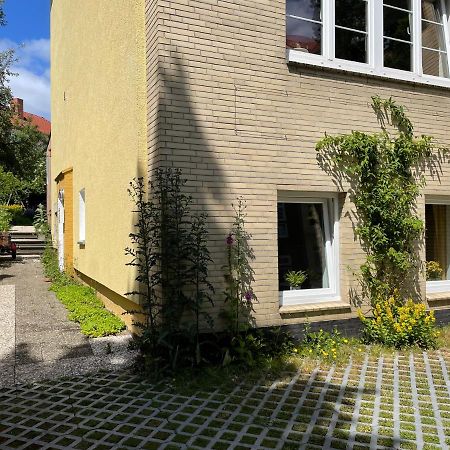 Gemuetliche Sanierte 1 Zimmer Wohnung Mit Privatem Parkplatz Im Zentrum Kiel Eksteriør bilde