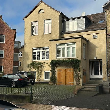 Gemuetliche Sanierte 1 Zimmer Wohnung Mit Privatem Parkplatz Im Zentrum Kiel Eksteriør bilde